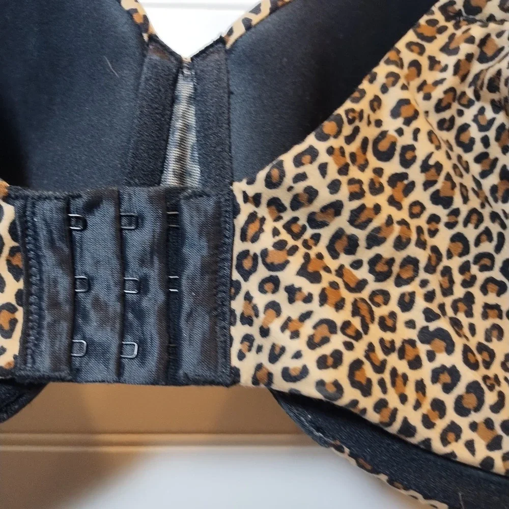 Auden Leopard Animal Print Lightly Lined Full‎ Coverage T-Shirt Bra 46DDD Tan